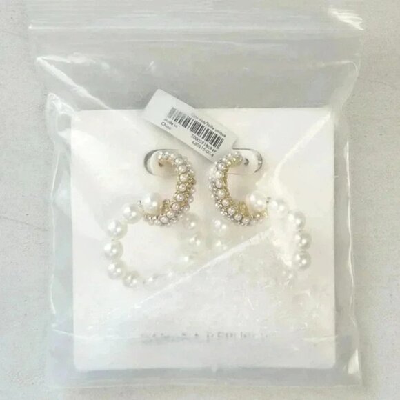 Banana Republic Pearl Drop Double Hoop Earrings Gold Tone & White NWT - Picture 9 of 11